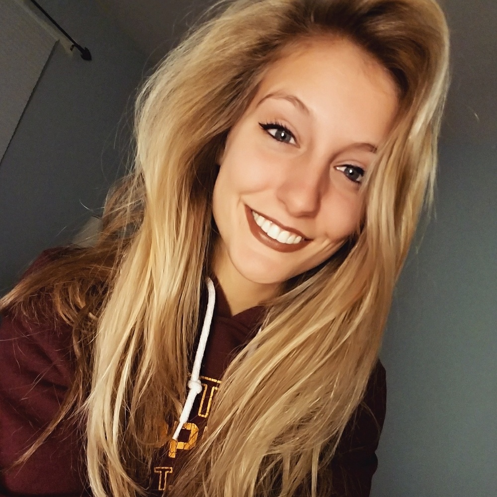 Meet your Posher, Sara